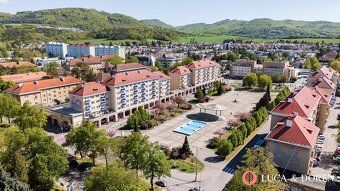 LUCA & DOREN oferuje na sprzedaż całkowicie wyremontowane