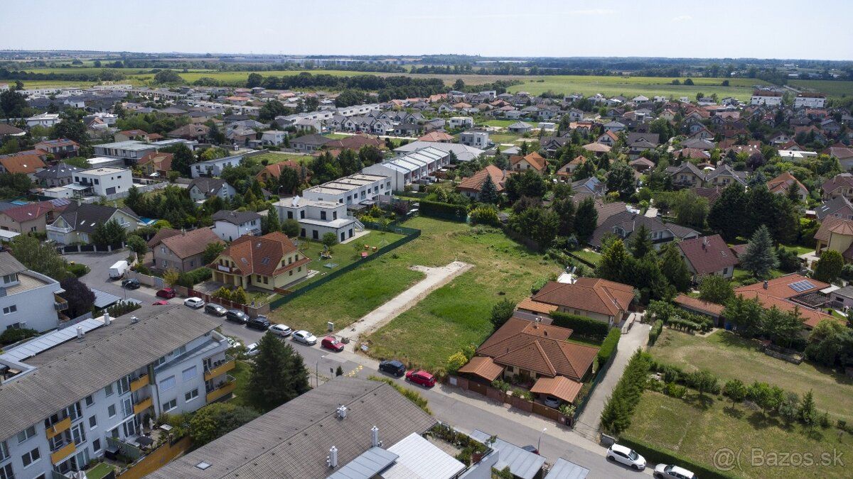 Na prodej stavební pozemek 675 m² (parcela "C") se