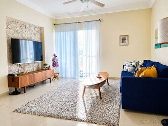 RE/MAX exkluzivně nabízí k prodeji 2-ložnicový apartmán