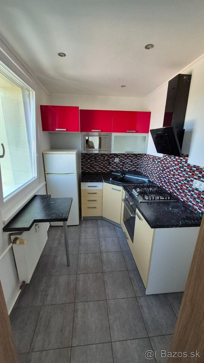 Sell beautiful 1.5 room apartment (complete renovation