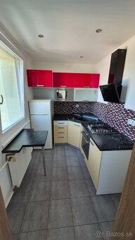 Sell beautiful 1.5 room apartment (complete renovation
