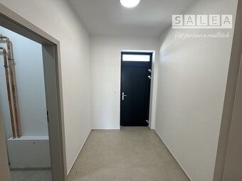Тип: 3-кімнатна квартира Вулиця: - Місцевість: Краковани