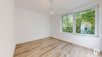 RadoRealty oferuje na sprzedaż nowoczesny i przestronny