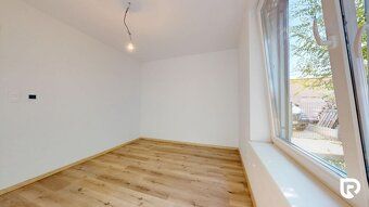 RadoRealty oferuje na sprzedaż nowoczesny i przestronny