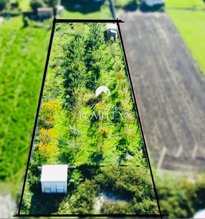 Typ: Działka budowlana Gmina: Veľký Meder Reality KOMPLEX