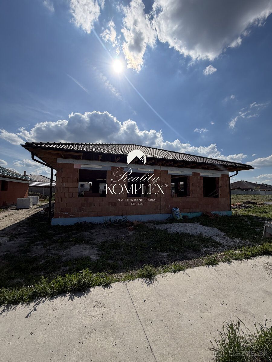 Typ: Rodinný dom Obec: Veľký Meder Reality KOMPLEX s.r.o