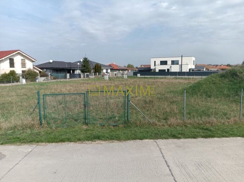 Nabízíme k prodeji stavební pozemek o ploše 721 m² v