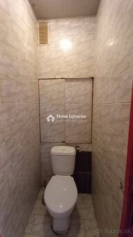 Тип: 2-кімнатна квартира Вулиця: Ломенá Оселіще