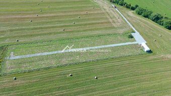 Nabízíme k prodeji rozsáhlý pozemek o ploše 5 894 m², který