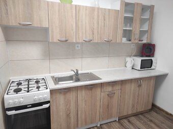 Pronajmu dlouhodobě dvoupokojový byt o rozloze 62 m², byt