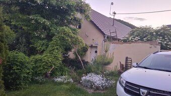 Prodám RD v obci Cetuna, po částečné rekonstrukci, pozemek