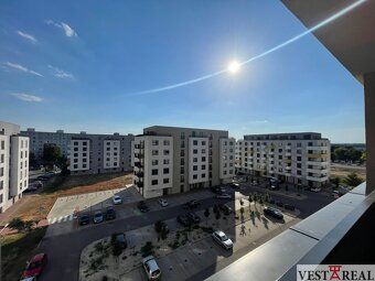 Do wynajęcia: 2-pokojowe mieszkanie z balkonem w Galanta