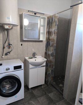 DIAMOND HOME s.r.o. oferuje na sprzedaż 3-pokojowy dom