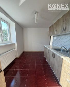 ID:4089 Oferujemy na sprzedaż przestronne i wysokiej