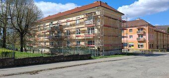 ID:4147 Oferujemy na sprzedaż dwupokojowe mieszkanie w