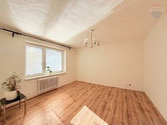 ID:4147 Oferujemy na sprzedaż dwupokojowe mieszkanie w