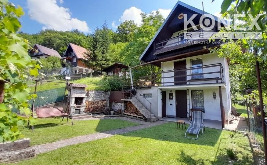 ID:4204 Oferujemy na sprzedaż murowany domek letniskowy