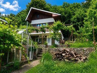 ID:4204 Oferujemy na sprzedaż murowany domek letniskowy