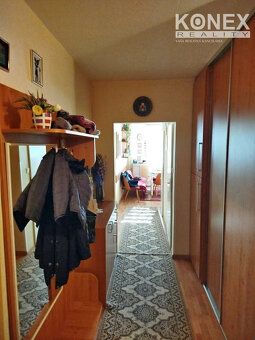ID:4244 Nabízíme k prodeji slunný a příjemný třípokojový
