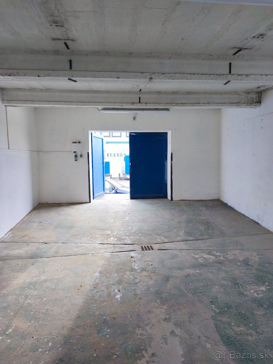 Sklad Vajnory U starého letiště - zvýšený 2 sklad 44 m²