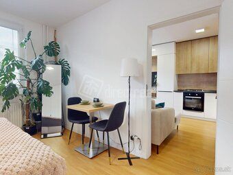 Piękny 2-pokojowy apartament z kompletną renowacją i