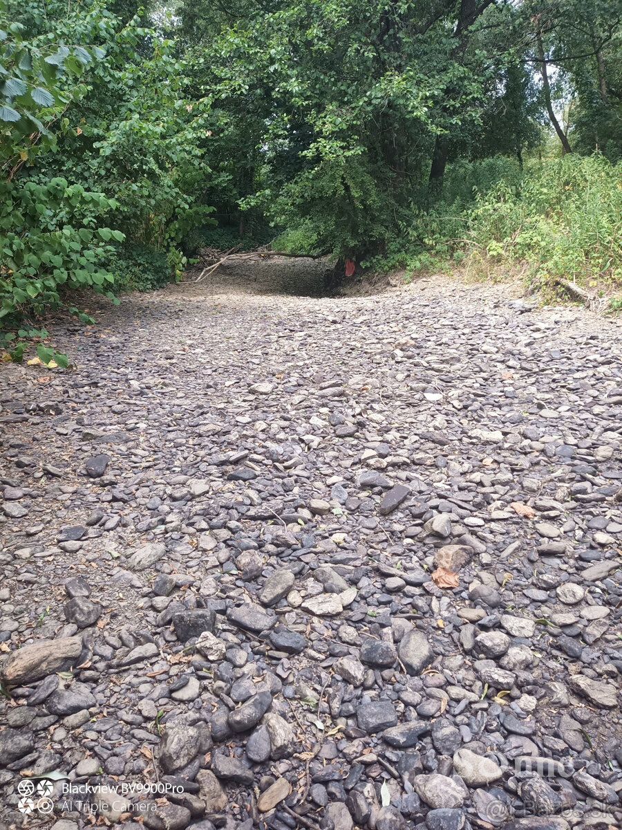 Typ: Działki - dla domów jednorodzinnych Ulica: Pod skalą