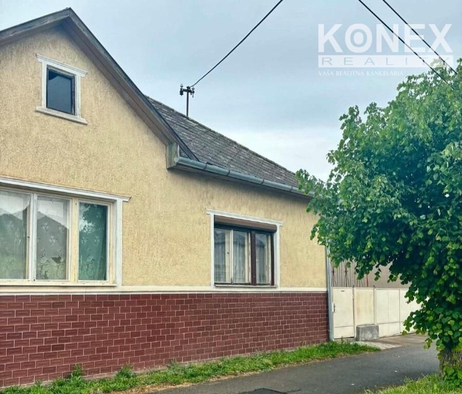 ID:4335
Ponúkame na predaj rodinný dom vo Veľkých Kapušanoch