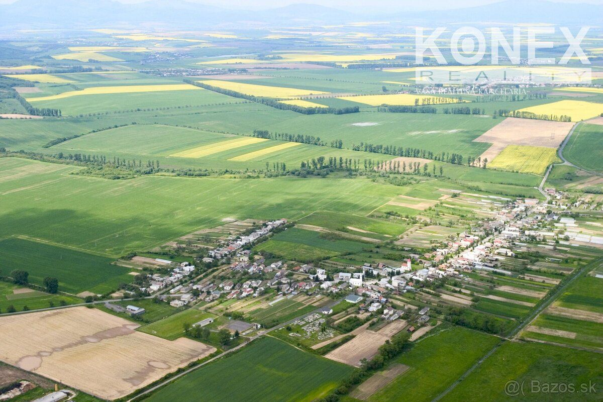 ID:4342 Nabízíme k prodeji rodinný dům v obci Zemplínské