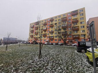 Předmětem dražby je byt č. 58, ve 4. patře na ulici Zd