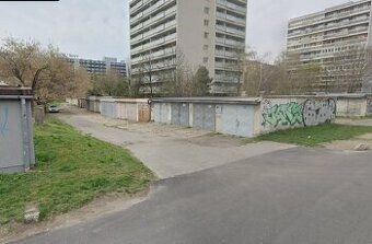 Продається паркувальне місце на даху паркувального будинку