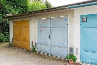 Sprzedamy nowo wybudowaną garaż z elektrycznie otwieraną