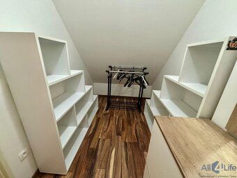 Meziét se zvláštní atmosférou. Bydlení s charakterem