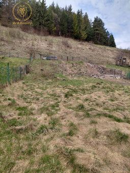 🌾 DZIAŁKA NA SPRZEDAŻ Strečno Oferujemy na sprzedaż działkę