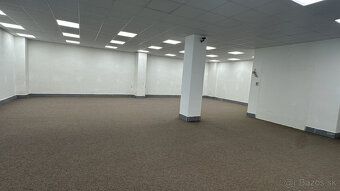 Typ: Lokale użytkowe Dzielnica: Centrum Gmina: Dubnica nad