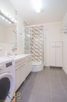 Na prodej nabízíme apartmán ve vyhledávané lokalitě u