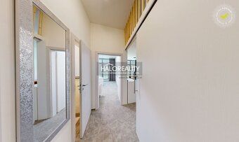 Агентство нерухомості HALO reality та Марцела Базалова