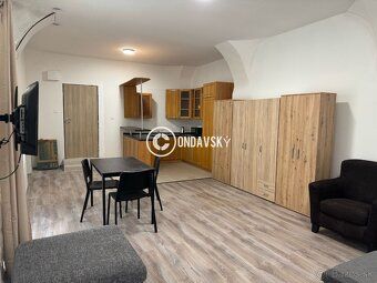 Nájem bytu Obchodná ulice, Bratislava (Staré Město) Byt je