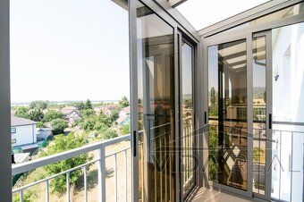 VIDA REAL offers for rent a new, 1.5 room apartment in a 3