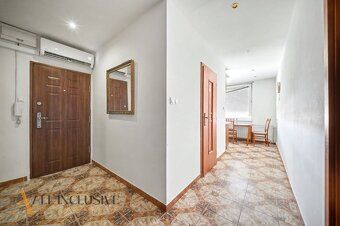Agencja nieruchomości ALL INCLUSIVE REAL oferuje na
