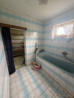 For sale spacious family house in the village of Holčíkovce