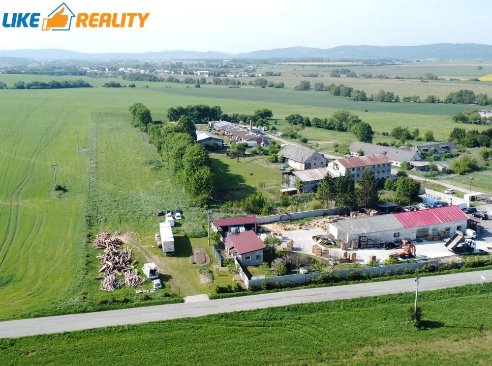 Hledáte ideální místo pro vaši firmu? Exkluzivně nabízíme k