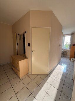 🏡 Pronájem prostorný 2-pokojový byt, 52 m² – Košice, Nad