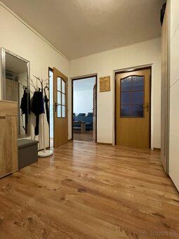 |Upscale 2-bedroom apartment with an area of 72 m² |