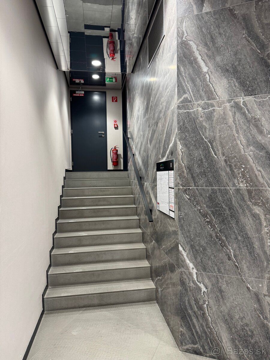 Pronajmu bezpečný zděný skladový prostor o velikosti 4,5 m²