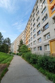 Oferujemy ekskluzywny na sprzedaż 3-pokojowy apartament z