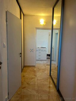 I offer for rent a pleasant 3 room apartment in Old Town