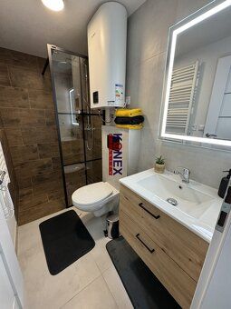 ID:4366 We offer you an exclusive long-term lease of a