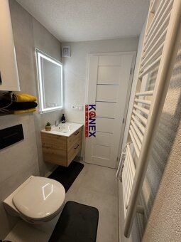 ID:4366 We offer you an exclusive long-term lease of a