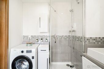 Przestronny 4-pokojowy apartament po remoncie w sercu
