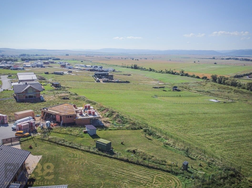 Nabízíme k prodeji exkluzivní pozemek v TOP lokalitě vhodný